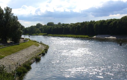 Pardubice, ulice Labská, zdymadlo