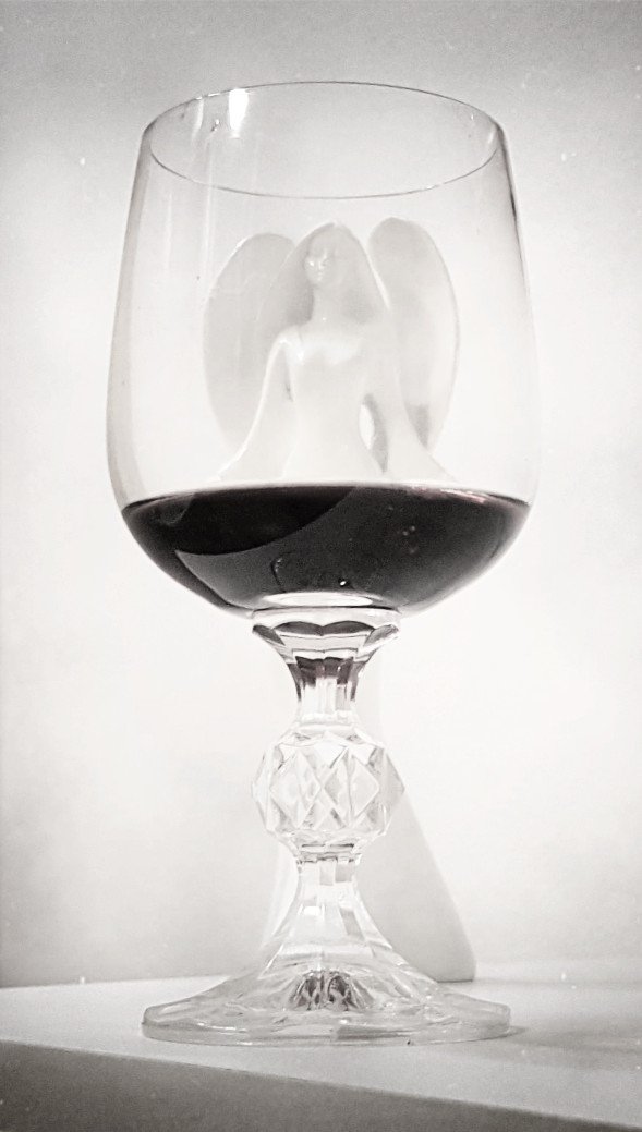 Anděl ve víně